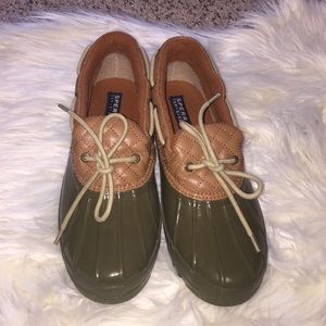 sperry duck boots short